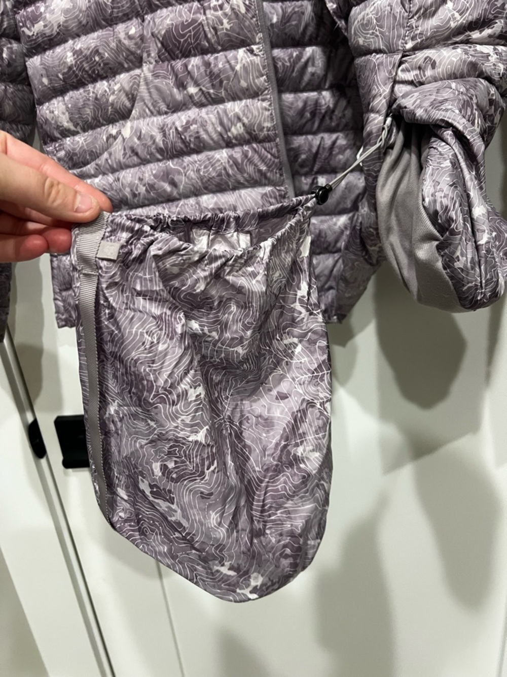 lululemon athletica Quilted Packable Puffer Jacket - Dusty Purple Print - Picture 2 of 4